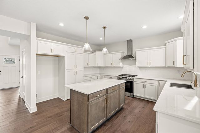 925 NW Rolland Road, Waukee, IA 50263