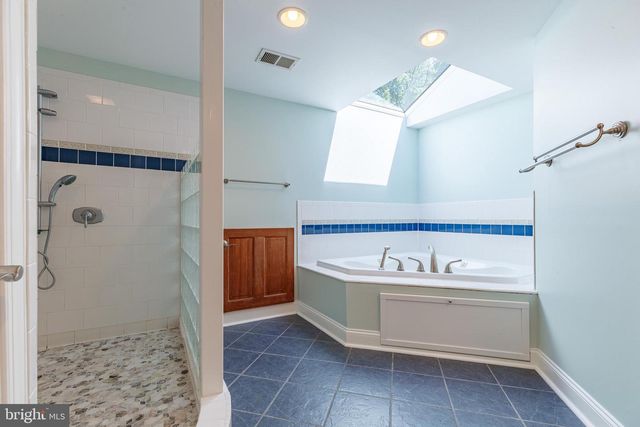 506 RIVER RD, Wilmington, DE 19809