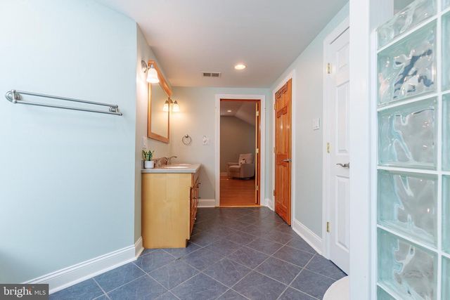 506 RIVER RD, Wilmington, DE 19809