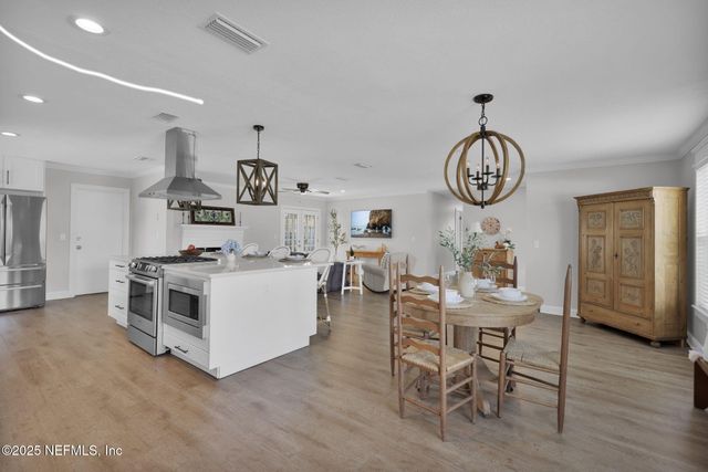 58 DOLPHIN Boulevard E, Ponte Vedra Beach, FL 32082