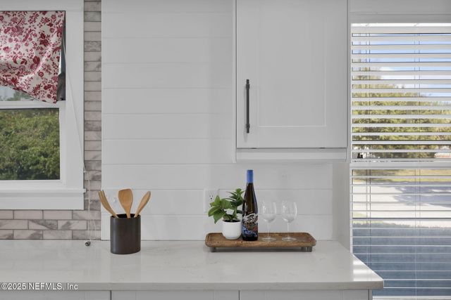 58 DOLPHIN Boulevard E, Ponte Vedra Beach, FL 32082