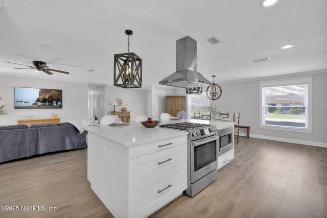 58 DOLPHIN Boulevard E, Ponte Vedra Beach, FL 32082