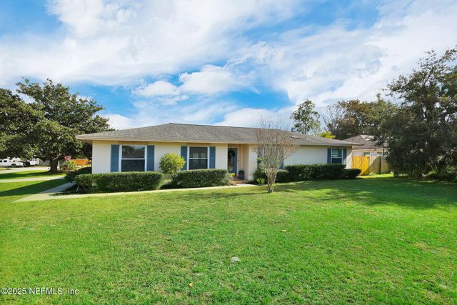 58 DOLPHIN Boulevard E, Ponte Vedra Beach, FL 32082