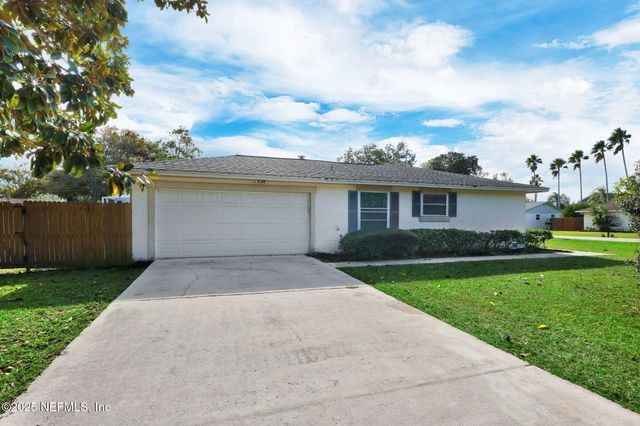 58 DOLPHIN Boulevard E, Ponte Vedra Beach, FL 32082