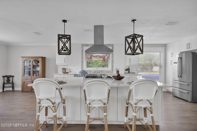 58 DOLPHIN Boulevard E, Ponte Vedra Beach, FL 32082