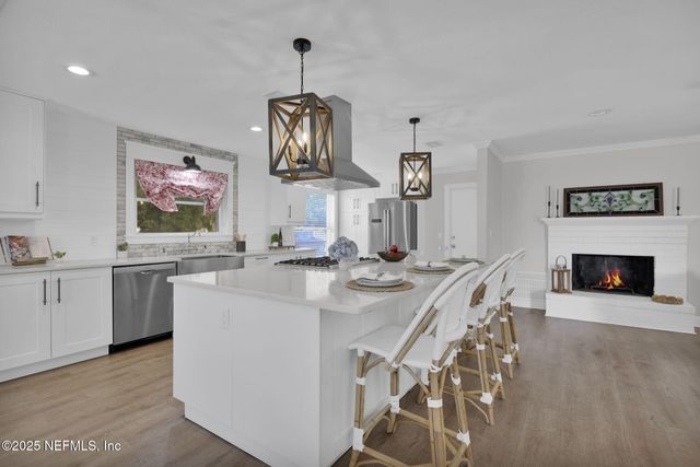 58 DOLPHIN Boulevard E, Ponte Vedra Beach, FL 32082