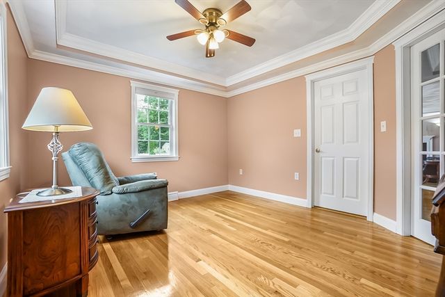 4 Heritage Drive, Reading, MA 01867