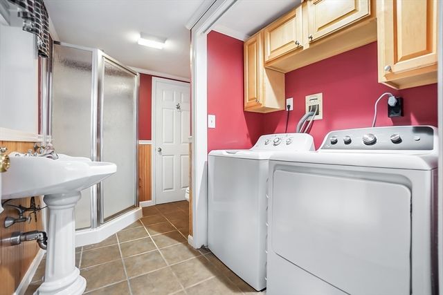 4 Heritage Drive, Reading, MA 01867