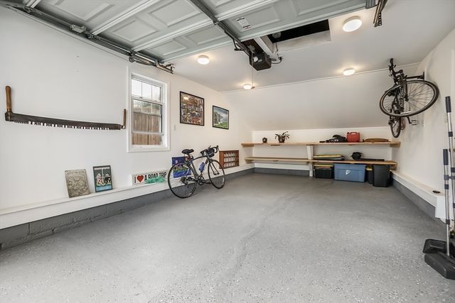 4 Heritage Drive, Reading, MA 01867
