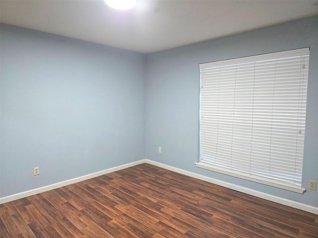 6602 Harbor Town Drive 404, Houston, TX 77036