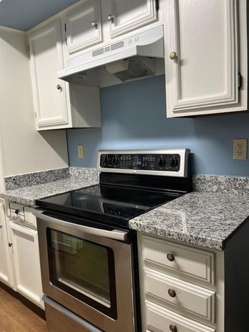 6602 Harbor Town Drive 404, Houston, TX 77036