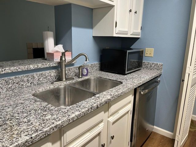 6602 Harbor Town Drive 404, Houston, TX 77036
