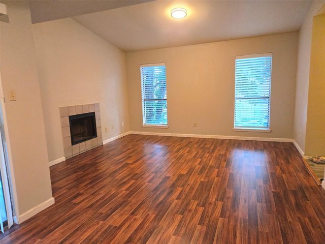 6602 Harbor Town Drive 404, Houston, TX 77036