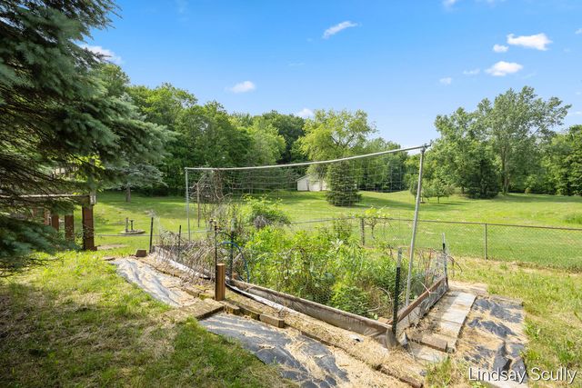 1525 104th Street SW, Byron Center, MI 49315
