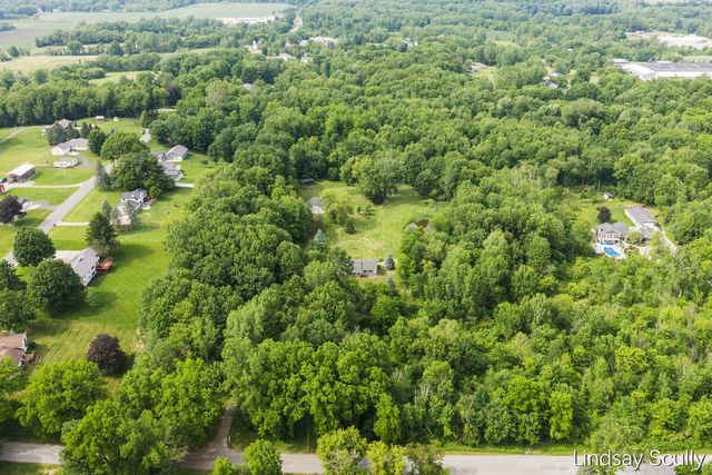 1525 104th Street SW, Byron Center, MI 49315