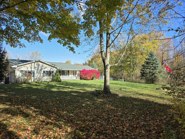 1525 104th Street SW, Byron Center, MI 49315