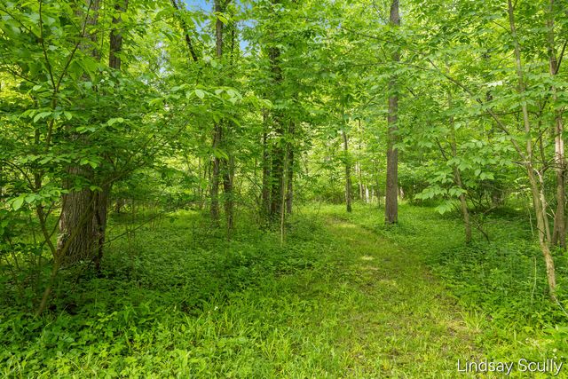 1525 104th Street SW, Byron Center, MI 49315