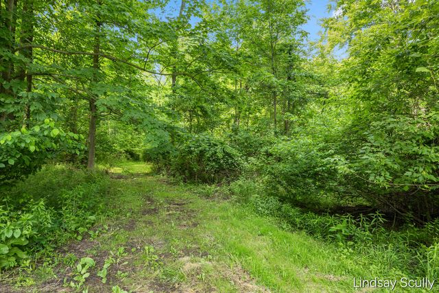 1525 104th Street SW, Byron Center, MI 49315