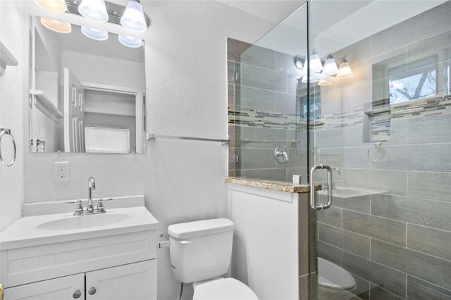 3334 modlin, Dallas, TX 75228