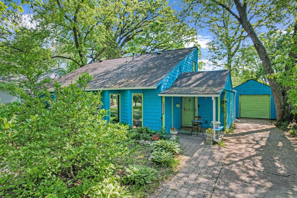 2371 Yost Boulevard, Ann Arbor, MI 48104
