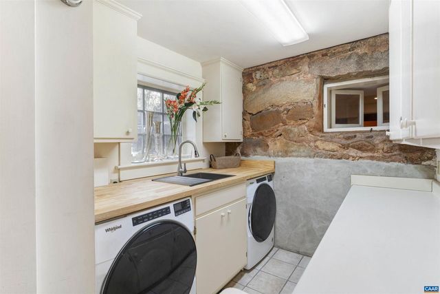4040 EDGE VALLEY RD, North Garden, VA 22959