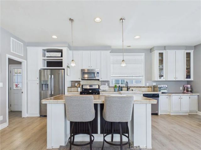 20701 Beach 55, Huntington Beach, CA 92648