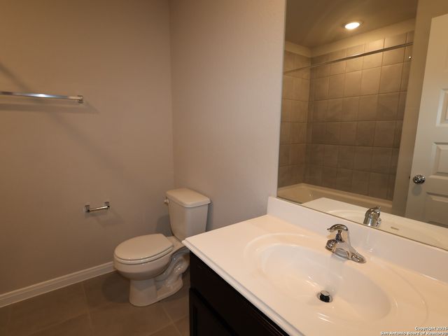 3023 Wembley Way, Converse, TX 78109