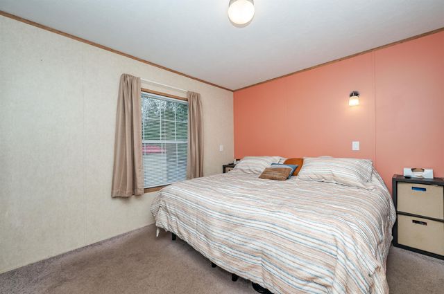 7 D'amours Avenue, Rochester, NH 03839