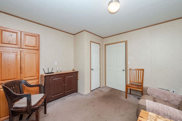 7 D'amours Avenue, Rochester, NH 03839