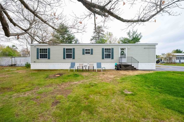 7 D'amours Avenue, Rochester, NH 03839