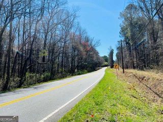10 Baker Road, Newnan, GA 30265