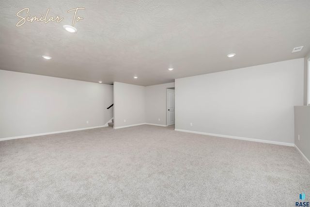 2205 E Bergen Cir Circle, Brandon, SD 57005