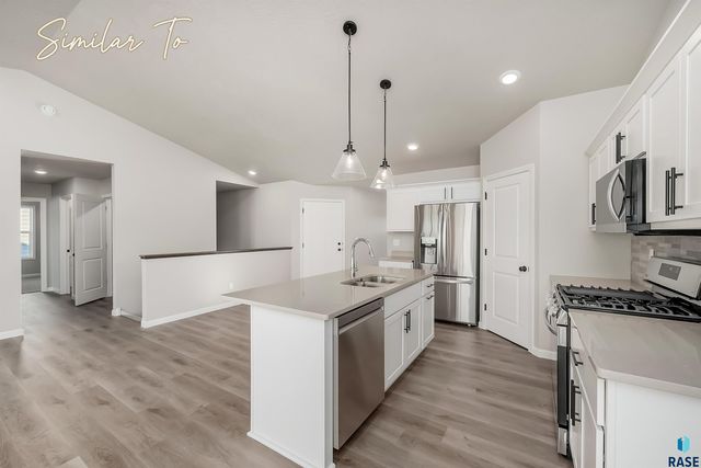 2205 E Bergen Cir Circle, Brandon, SD 57005