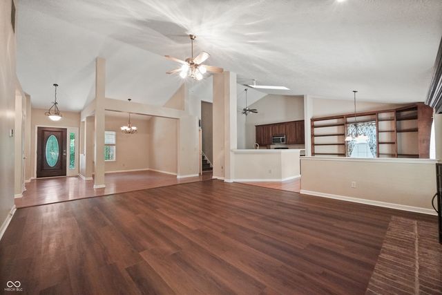 5682 Perry Road, Martinsville, IN 46151