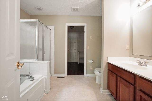 5682 Perry Road, Martinsville, IN 46151