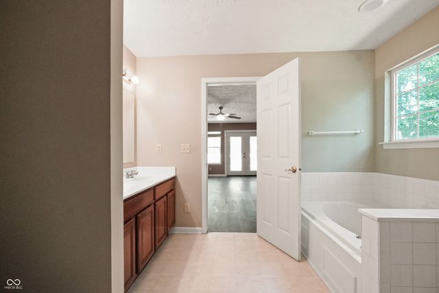 5682 Perry Road, Martinsville, IN 46151