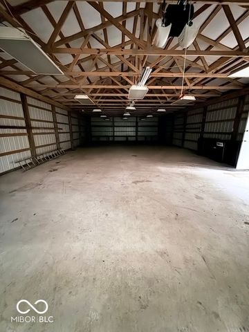 5682 Perry Road, Martinsville, IN 46151
