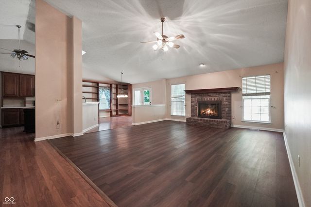 5682 Perry Road, Martinsville, IN 46151