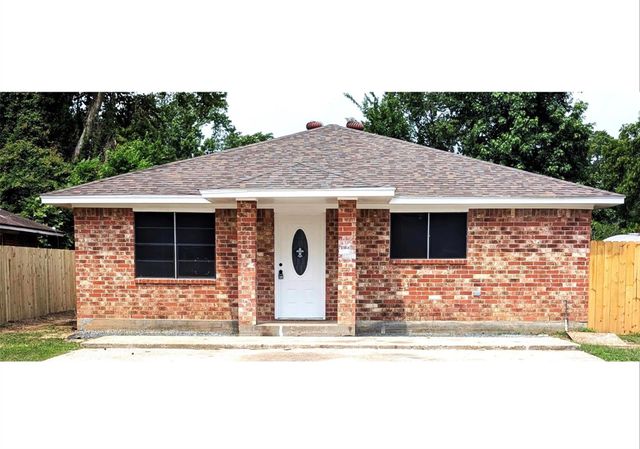 829 Canfield Street, Liberty, TX 77575