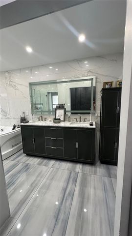 13411 SW 17th Ct, Miramar, FL 33027