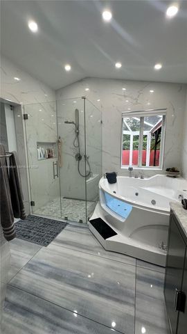 13411 SW 17th Ct, Miramar, FL 33027