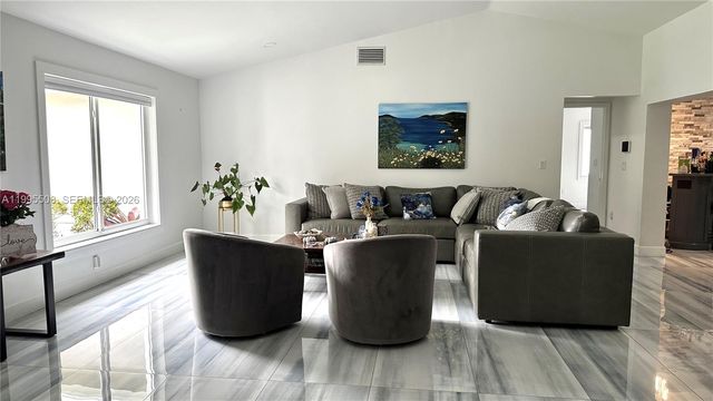 13411 SW 17th Ct, Miramar, FL 33027