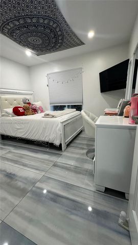 13411 SW 17th Ct, Miramar, FL 33027