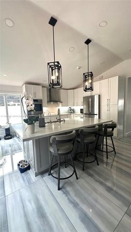 13411 SW 17th Ct, Miramar, FL 33027