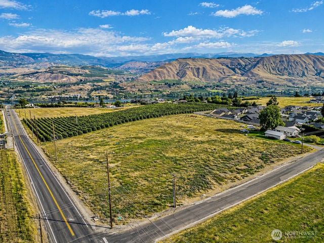 2440 6th Street SE, East Wenatchee, WA 98802
