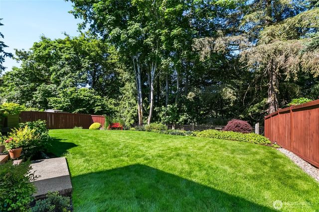 2715 17th Avenue Ct SW, Puyallup, WA 98371