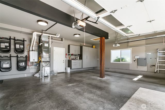 2715 17th Avenue Ct SW, Puyallup, WA 98371