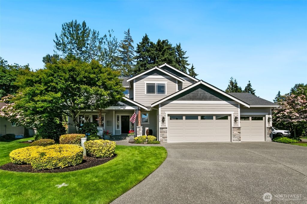 2715 17th Avenue Ct SW, Puyallup, WA 98371