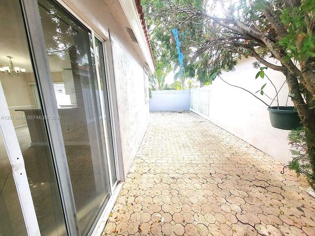 13524 NW 5th Ct 0, Plantation, FL 33325