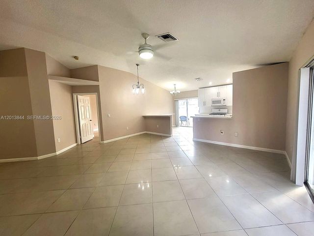 13524 NW 5th Ct 0, Plantation, FL 33325
